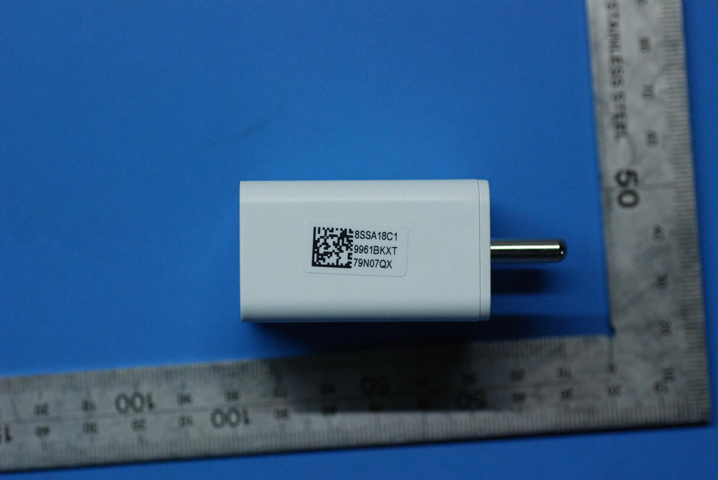 Lenovo (B/S)Accy,Ac Adptr,5Vv,2A,C-P4 - SA18C19961