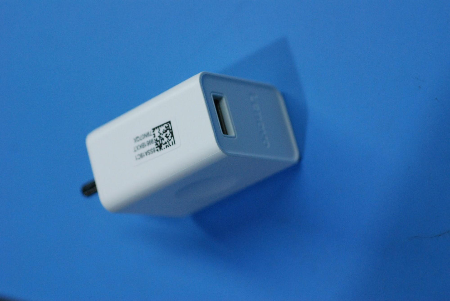 Lenovo (B/S)Accy,Ac Adptr,5Vv,2A,C-P4 - SA18C19961