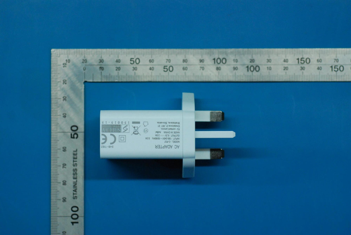 Lenovo (B/S) Ac Adapter C-P37 5.2V/2A - SA18C01259