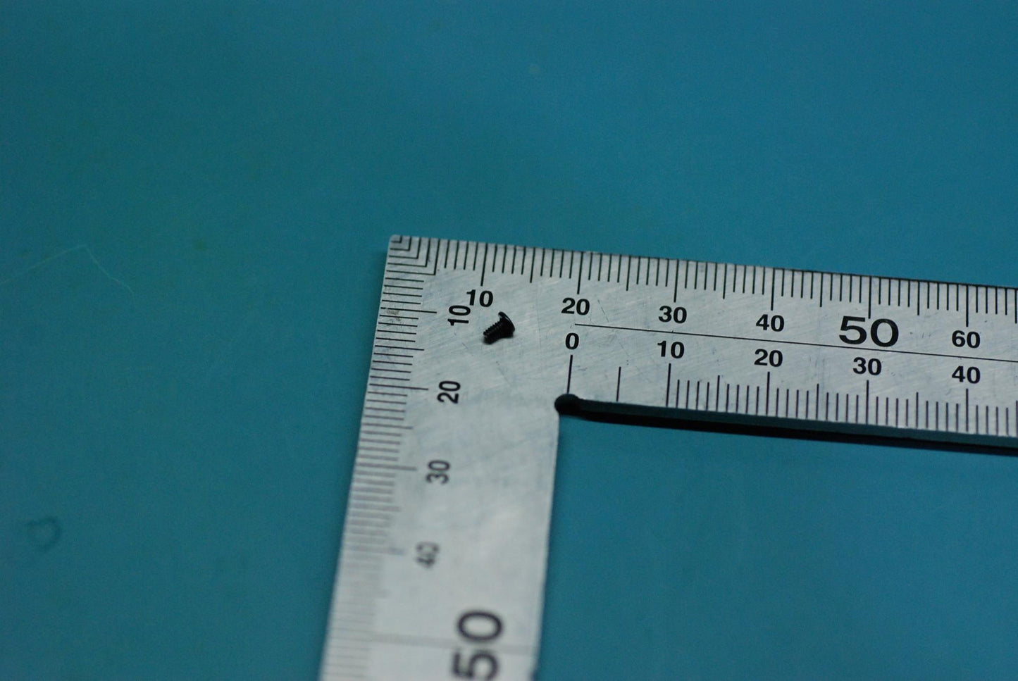 Lenovo Yt-X703 Screw And*11692944-00 - 5M88C06620