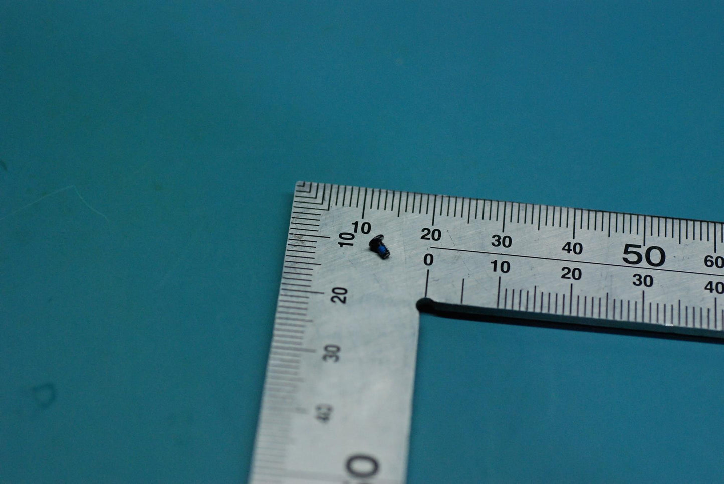 Lenovo Yt-X703 Screw And*11692944-00 - 5M88C06620