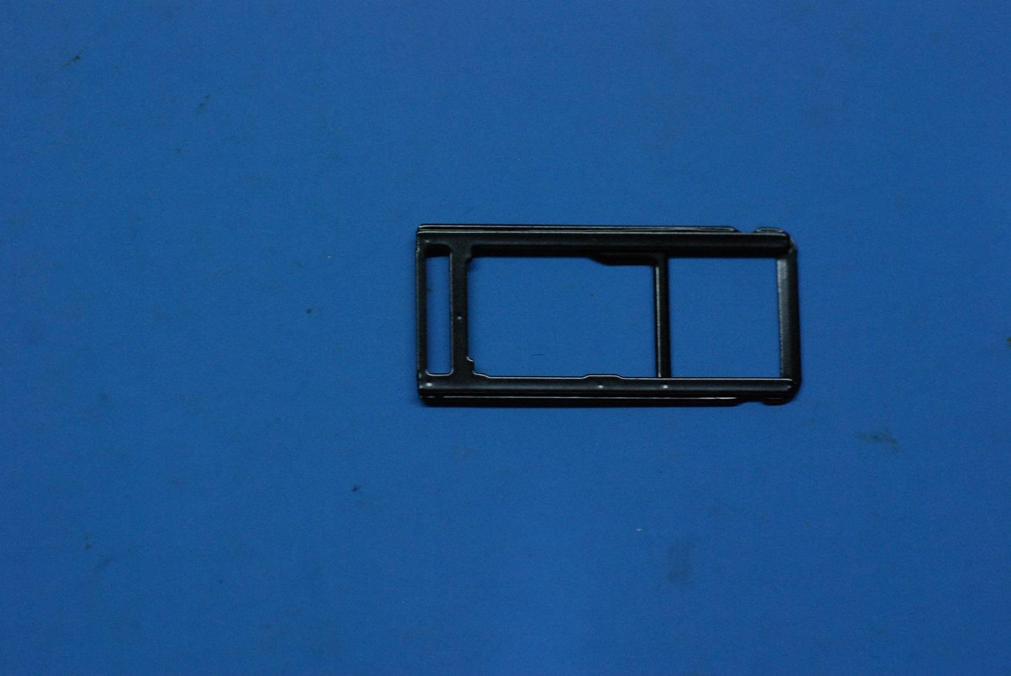 Lenovo Tb-7304I Sim Tray And*Hq214038 - 5M88C09356