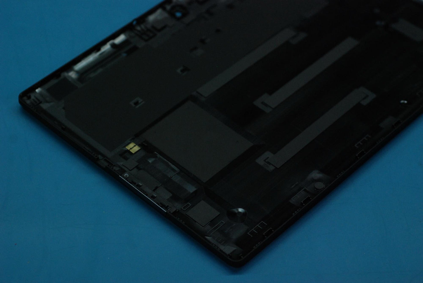 Lenovo Tb3-X70F Batterycover And*Hq31 - 5S58C05477