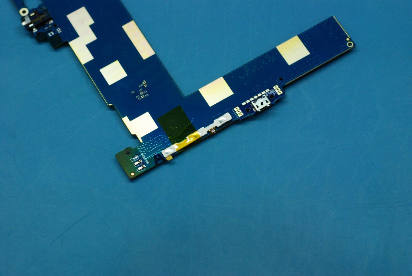 Lenovo Tb3-X70L Mb_32G And*Hq31602328 - 5B28C05676