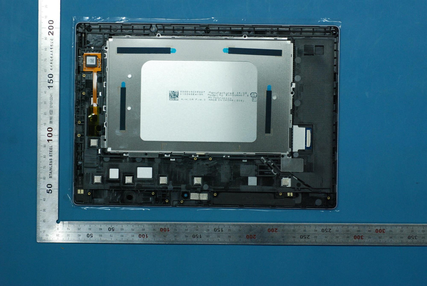 Lenovo Tb3-X70L Tp Lcm Assy And*Hq316 - 5D68C05677