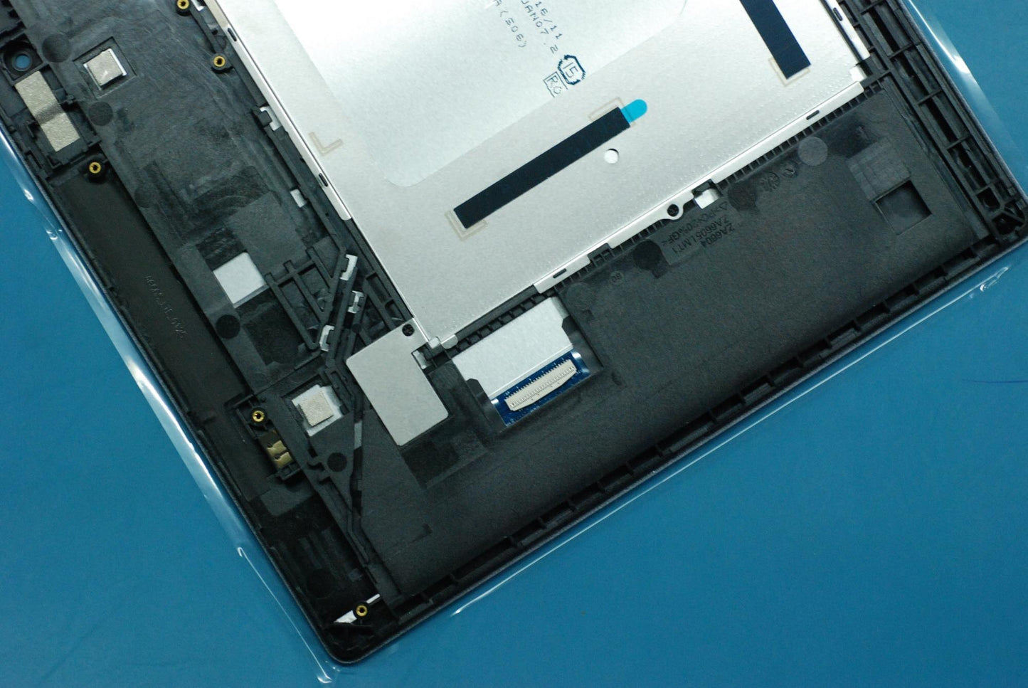 Lenovo Tb3-X70L Tp Lcm Assy And*Hq316 - 5D68C05677