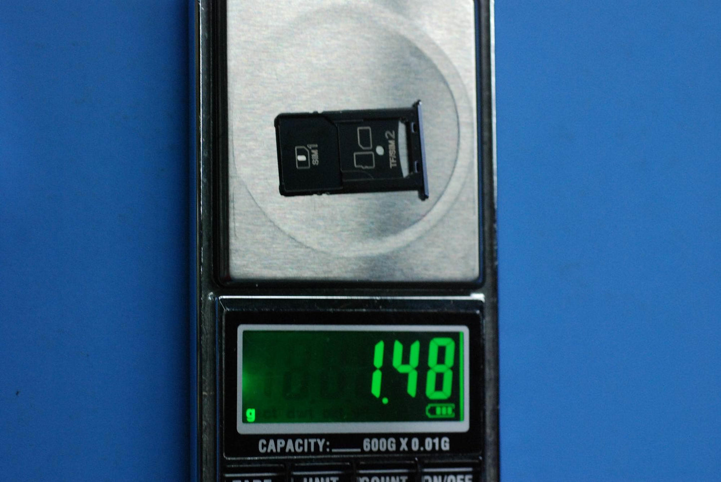 Lenovo Pb2-670 Sim Tray Gr And*463622 - 5M88C06239