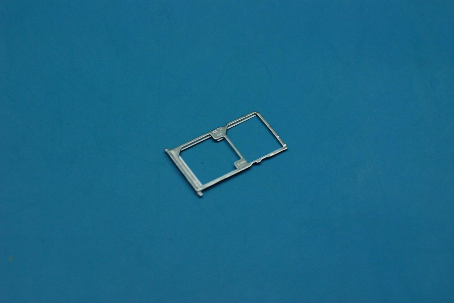 Lenovo Sim Card Tray - 5M88C05489