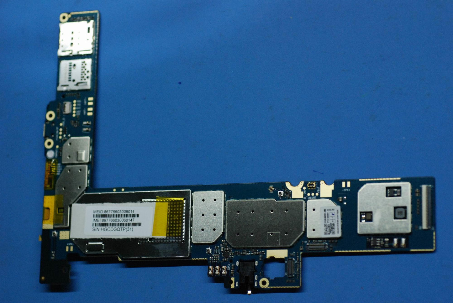 Lenovo Tb3-X701 Id Mb_32G3G And*Hq316 - 5B28C10105