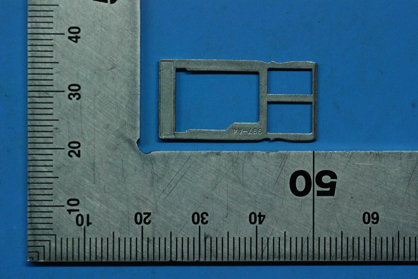 Lenovo Tb-7504F Sim Card And*71530800 - 5M88C09325