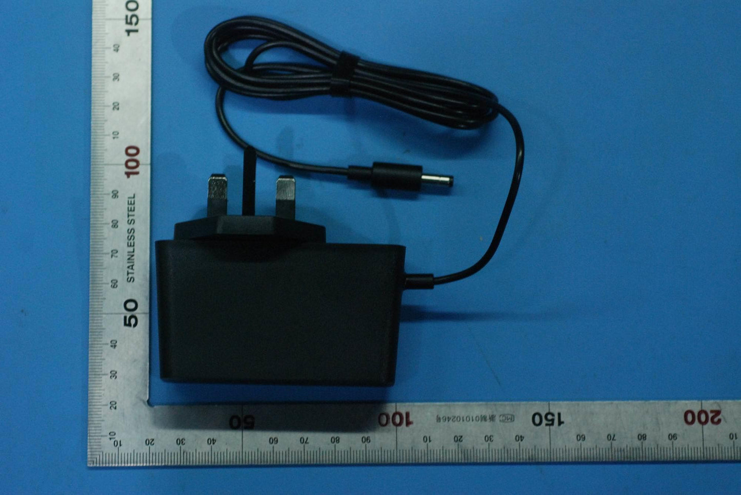 Lenovo Acbel Ad30W1804 20V1.5A Uk Bla - SA18C57984
