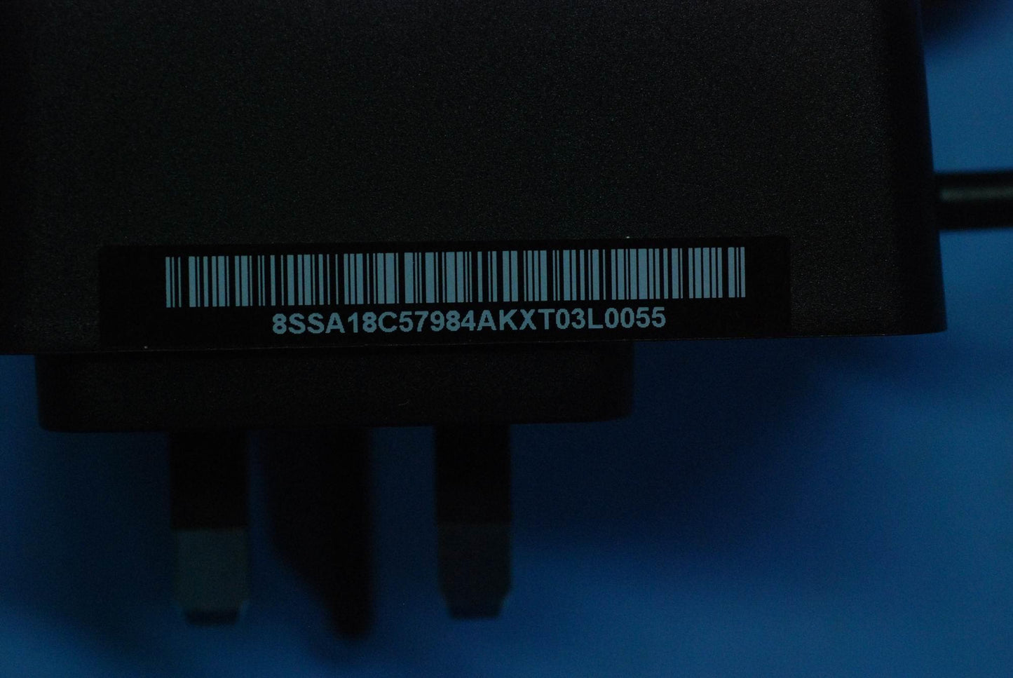 Lenovo Acbel Ad30W1804 20V1.5A Uk Bla - SA18C57984