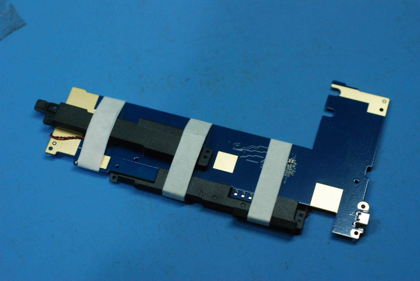 Lenovo Tb-X104F Mb 2+16G_Us And*Hq316 - 5B28C12168