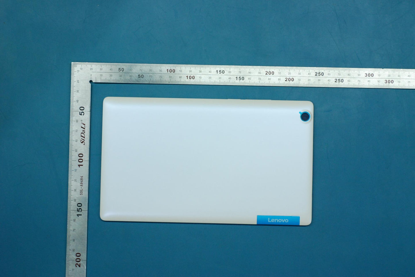 Lenovo Tb3-850M Back Cover_Wh And*501 - 5S58C05709