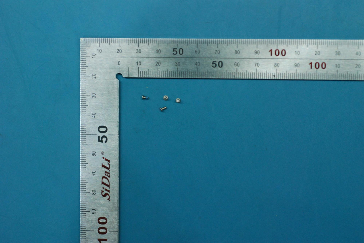 Lenovo Screw_M1_4_P0_3_H2_8_Silver - SM88C04289