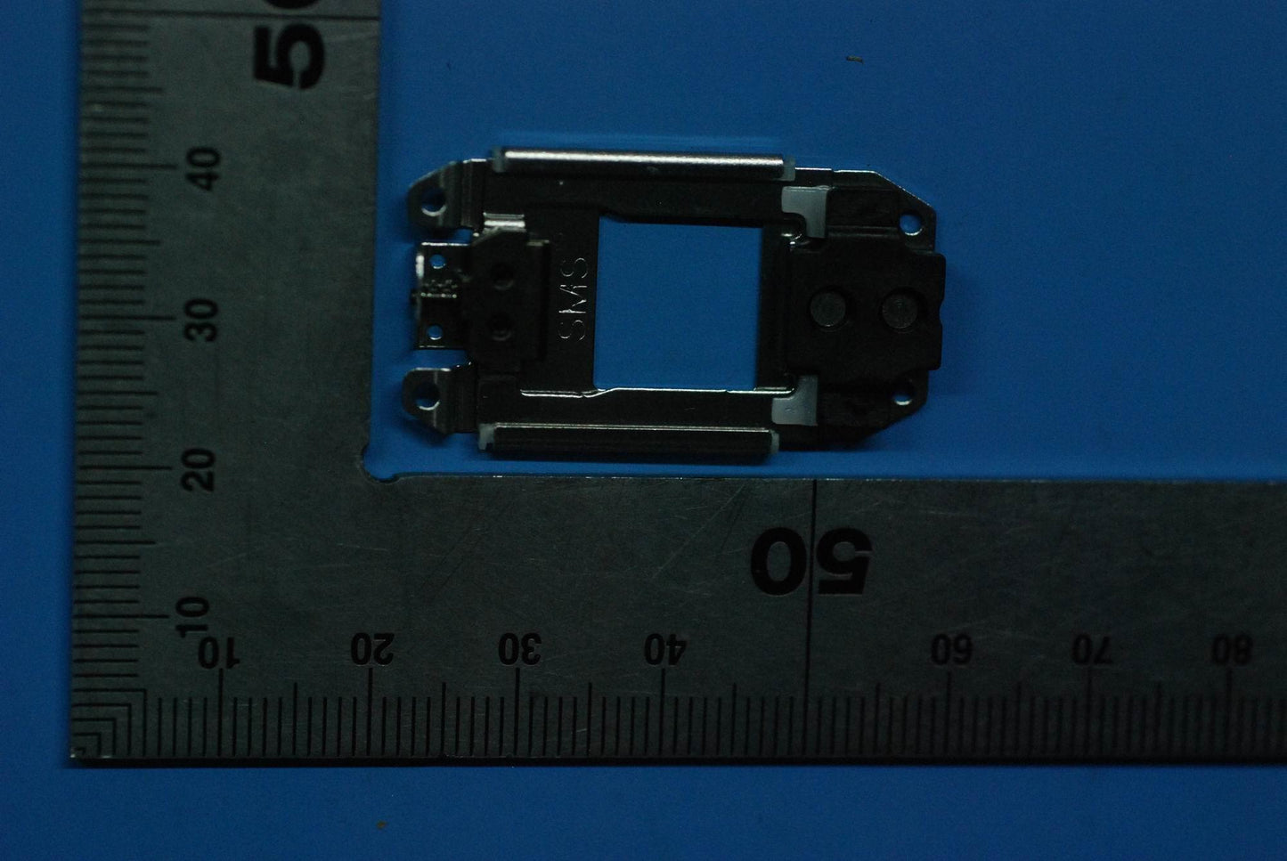 Lenovo Yt-X705 Locker Rail And*4510Aa - 5SR8C14830