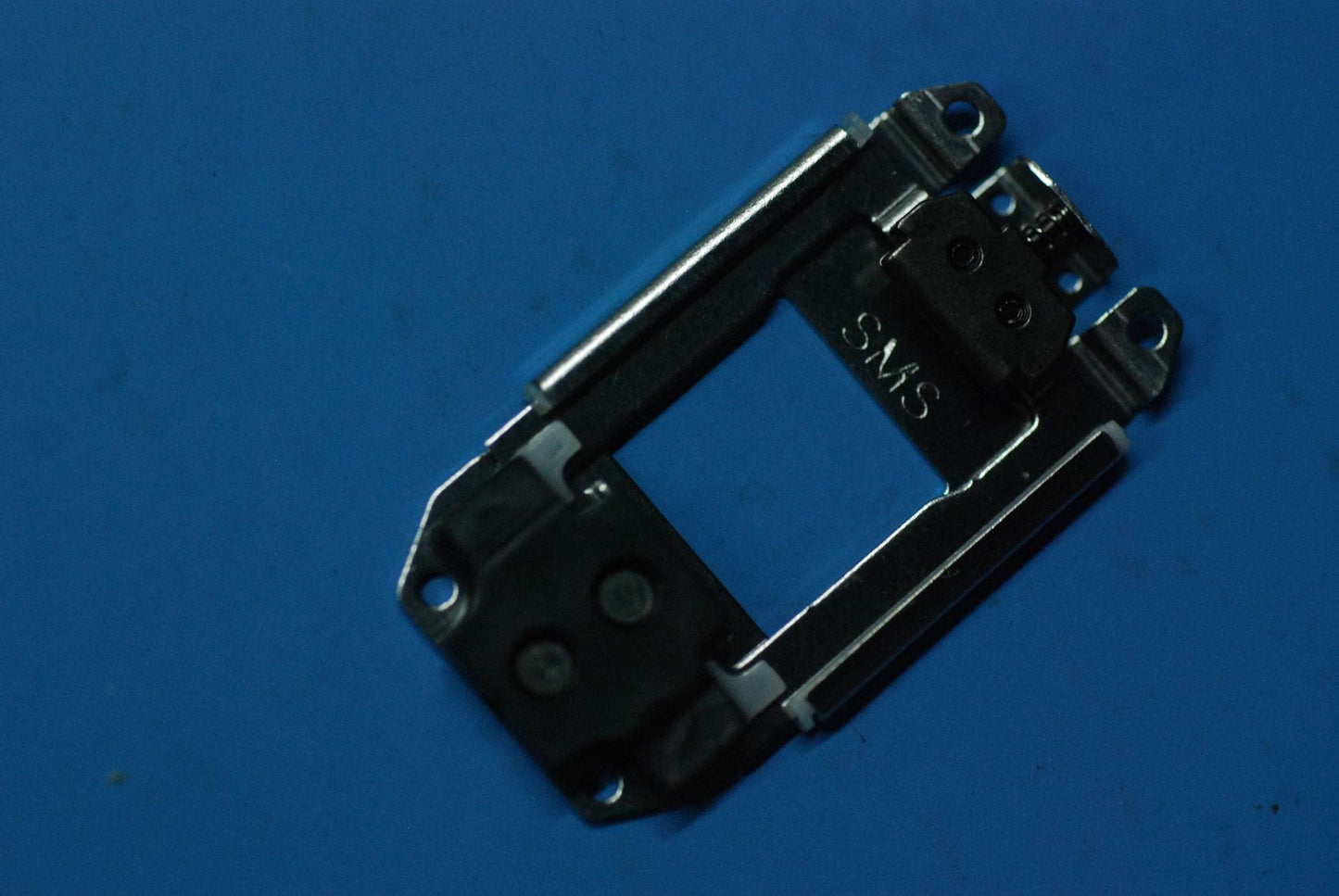 Lenovo Yt-X705 Locker Rail And*4510Aa - 5SR8C14830
