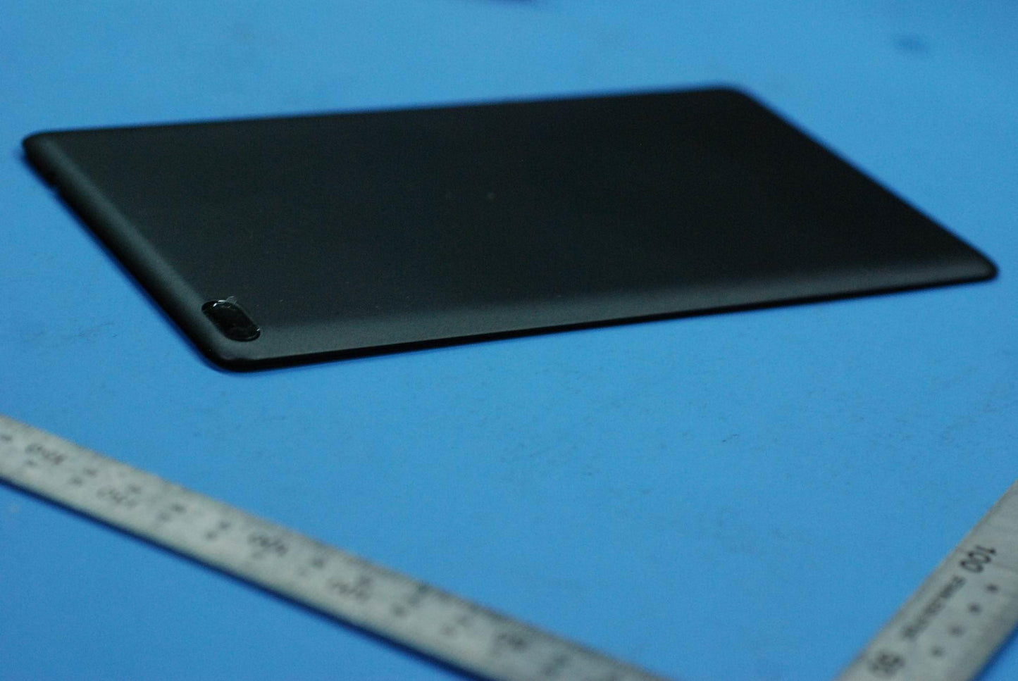 Lenovo Tb-8304F Batt Cover_Bl And*Hq3 - 5S58C10154