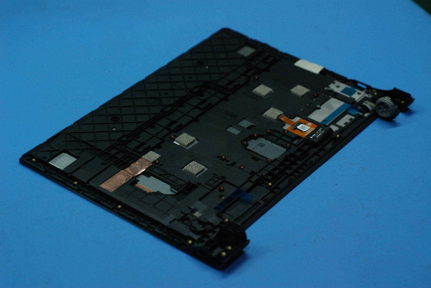 Lenovo Replacement Part - 5D68C03557