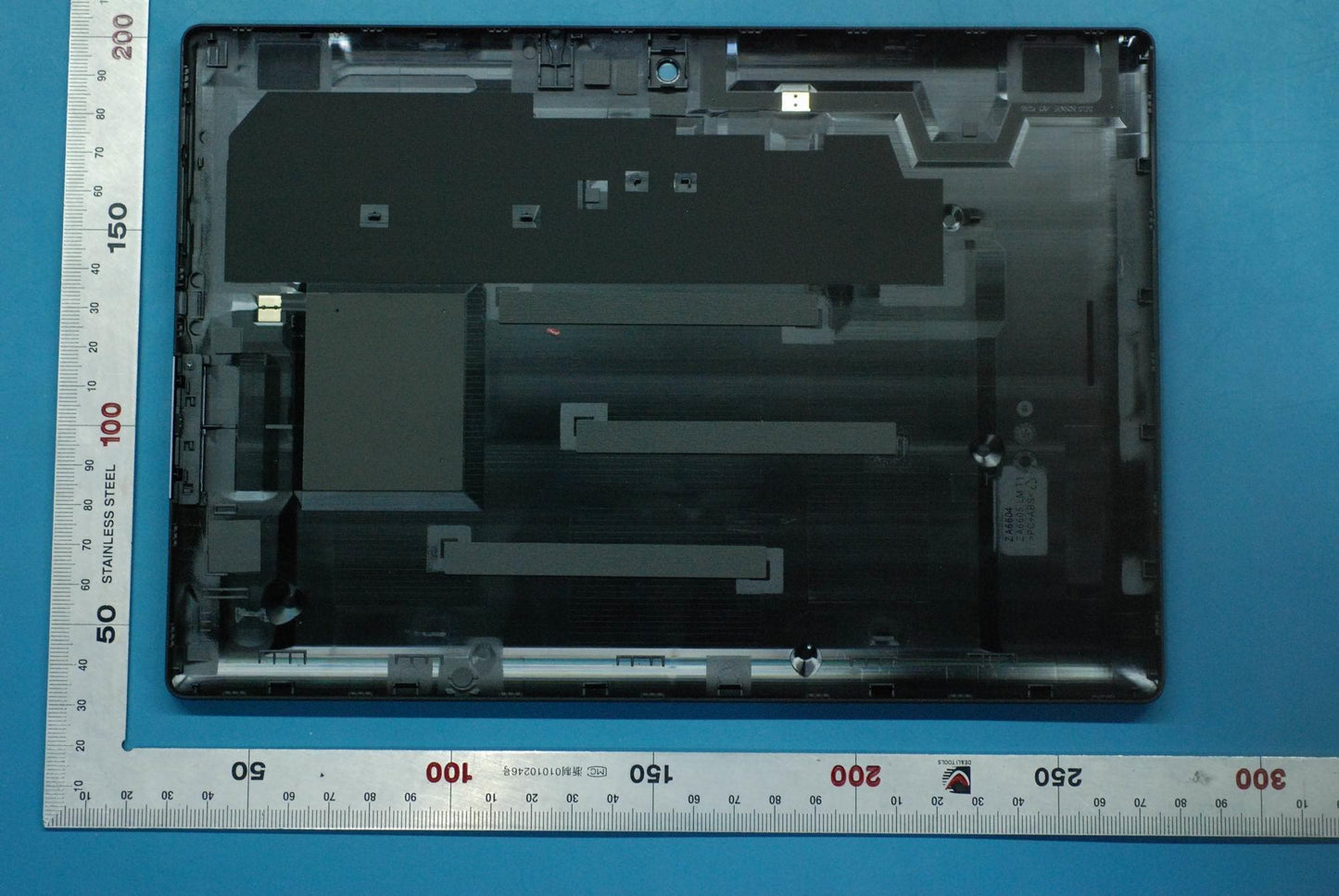 Lenovo Tb3-X70L Batterycover And*Hq31 - 5S58C05678