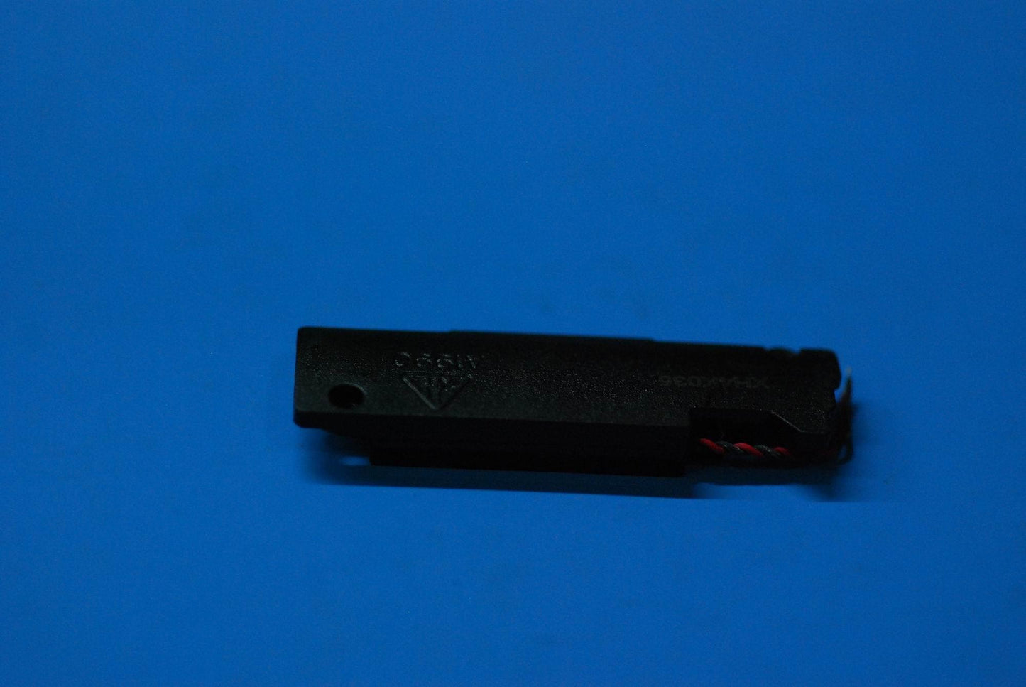 Lenovo 5M89A6MVW5 A5500 Batt Conn Cover 3052Lvp5