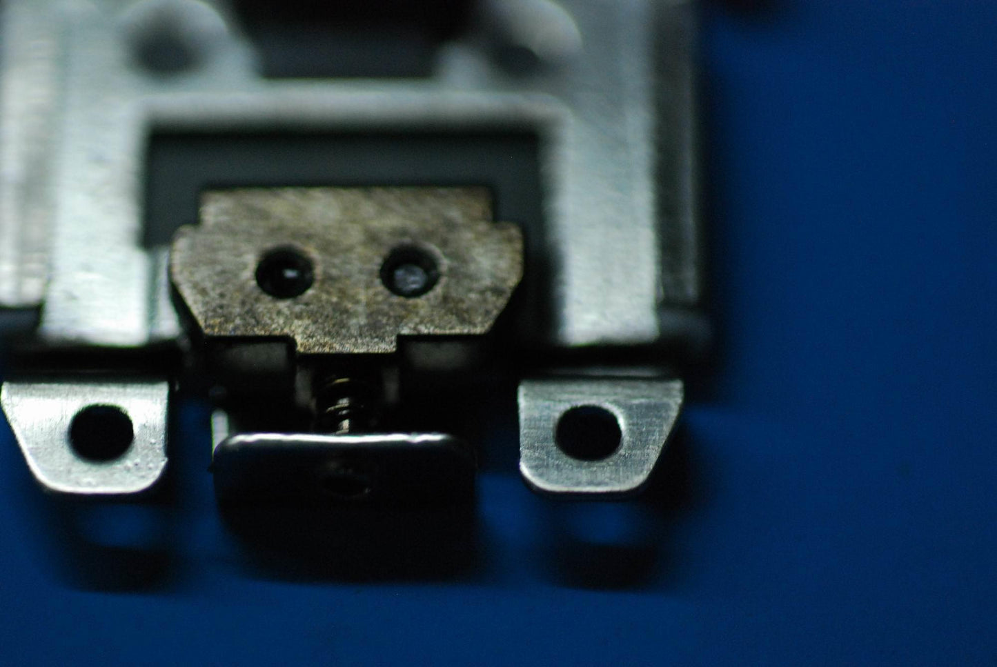 Lenovo Yt3-850 Hinge Lock&*46901049 C - 5SR8C02826
