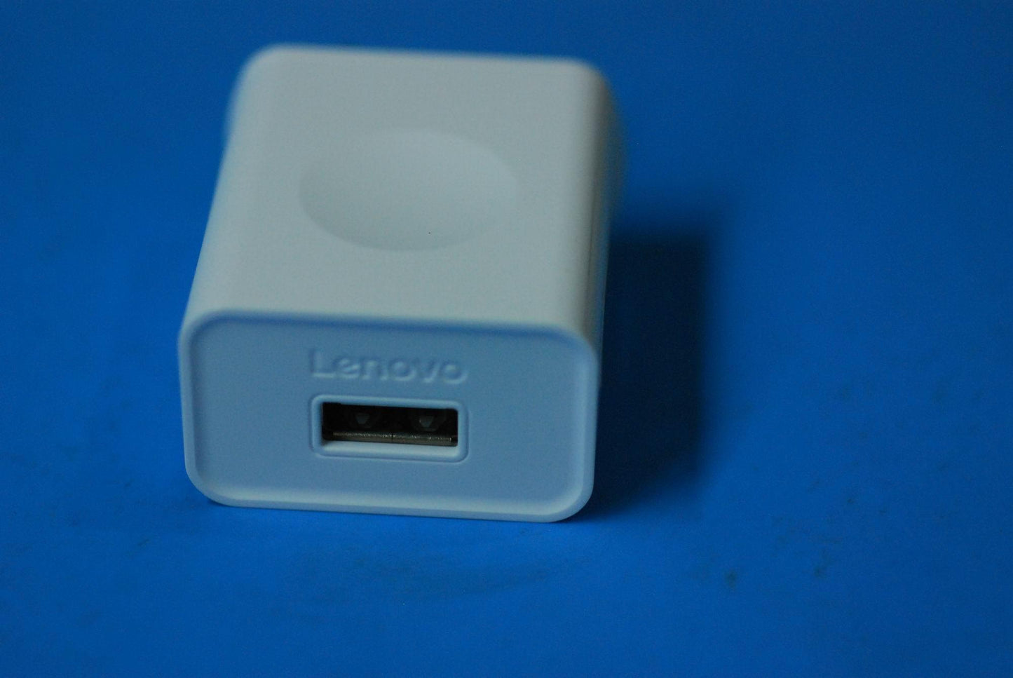 Lenovo Ac Adapter C-P45 5V/1A In Whit - SA18C01779