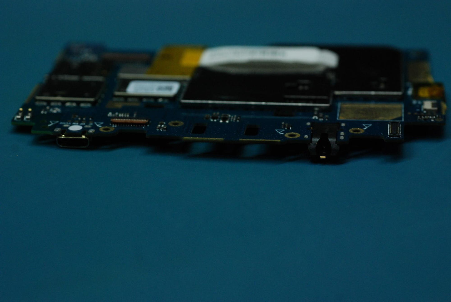Lenovo Tb3-710F Mb_16G And*Hq31601989 - 5B28C05235