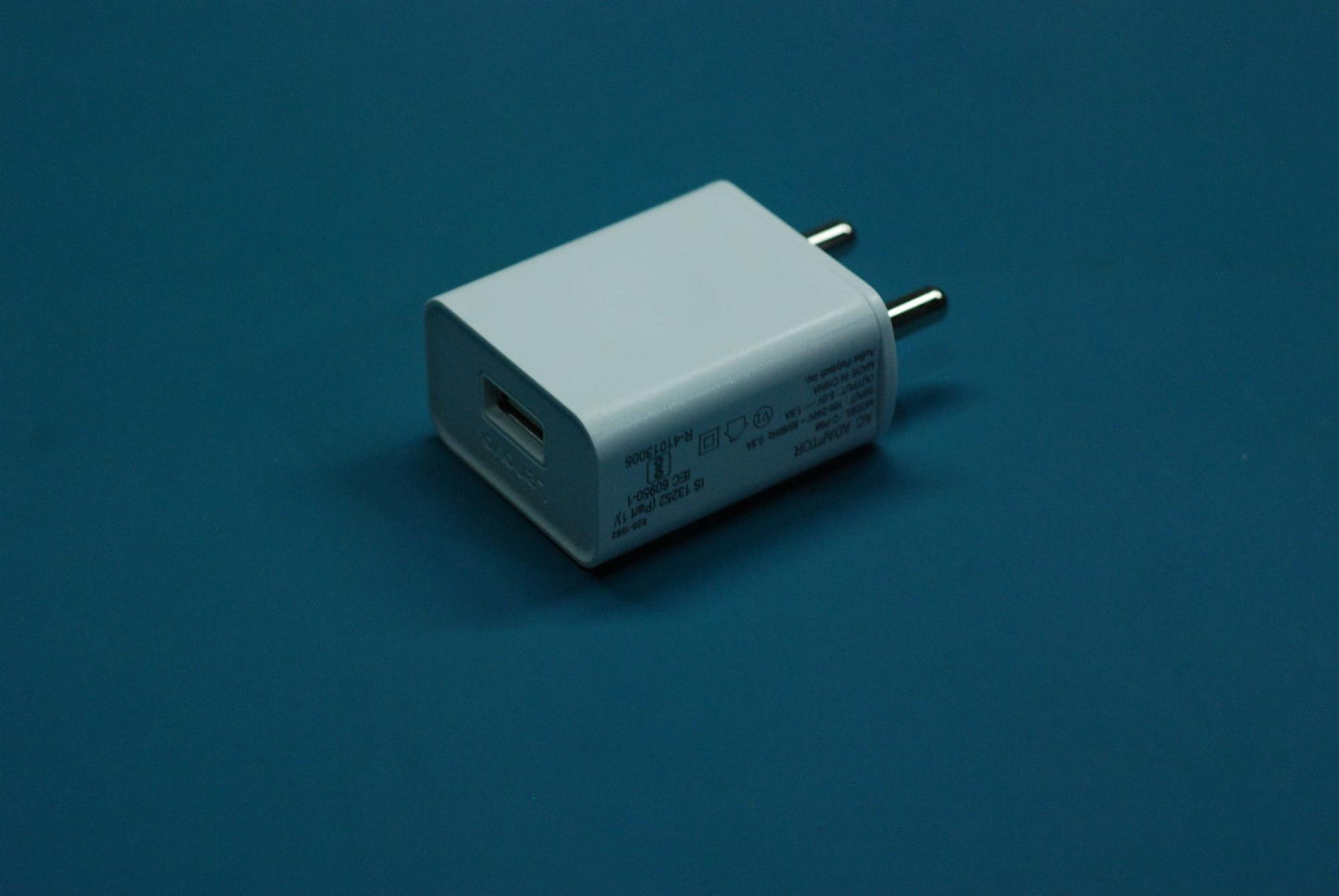 Lenovo Ac Adapter C-P68 5V/1.5A Bis L - SA18C08978