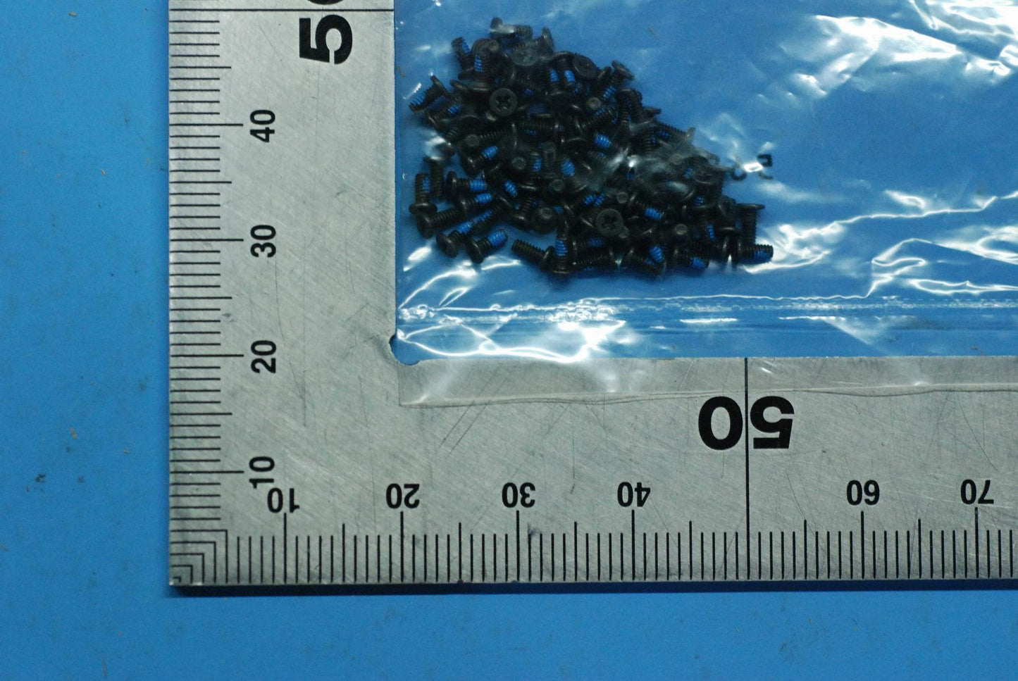 Lenovo Screw M1.4*0.25*3 Unisteel - SM88C22608