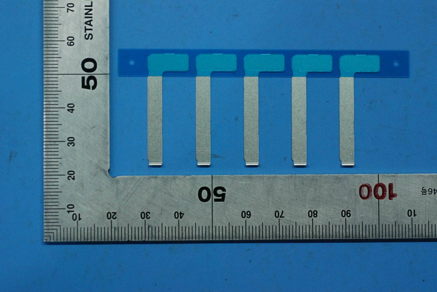 Lenovo Yb2_Steel_Conn_Eink - SM88C20034