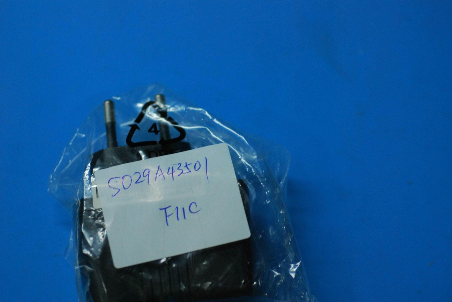 Lenovo Charger And*C-P39 5V/700Mablac - SO29A43501