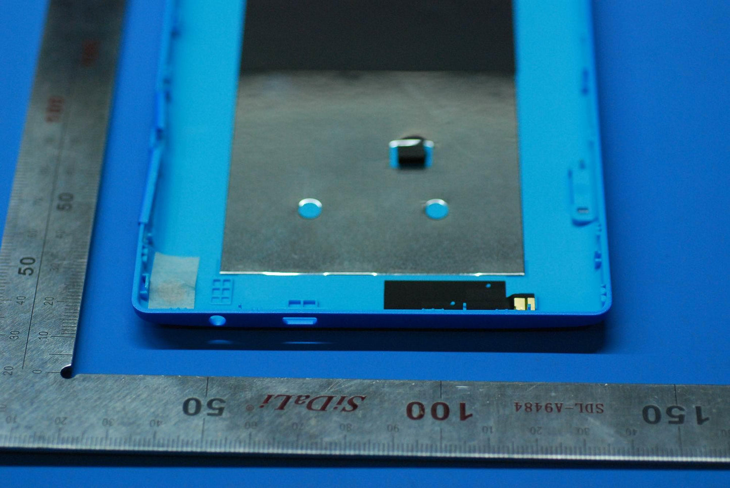 Lenovo A7-20F Rear Cover_Be And*3206- - 5S58C03218