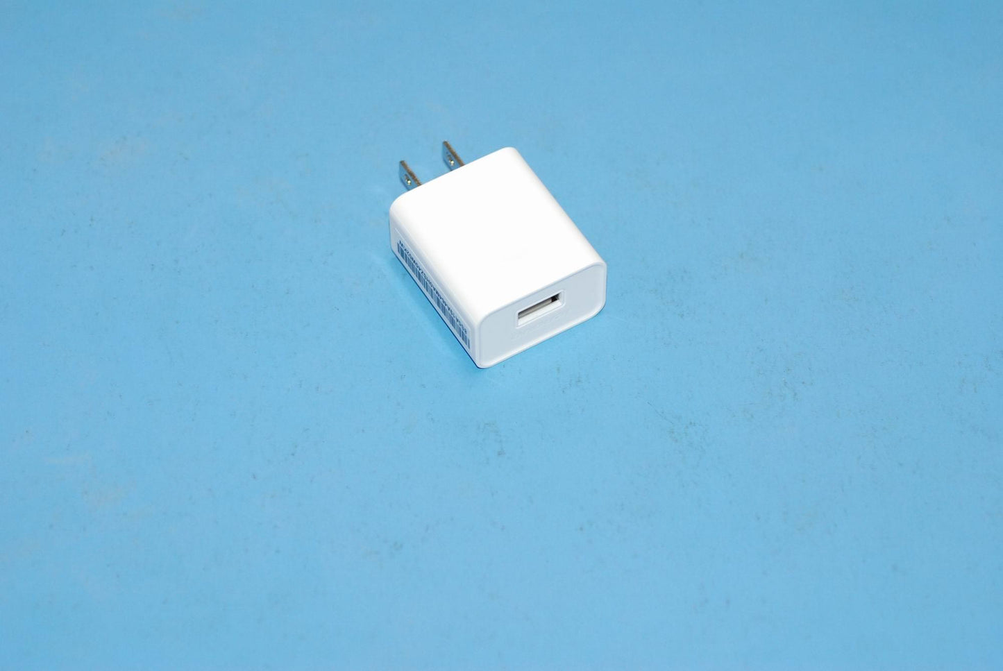 Lenovo Ac Adapter C-P56 5V/1A Ul Whit - SA18C01245