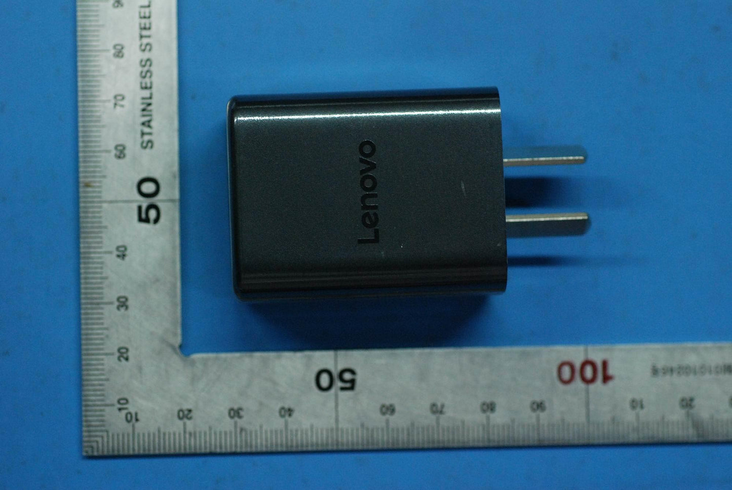 Lenovo Accessory,Ac Adapter,Plumcot,5 - SA18C21413