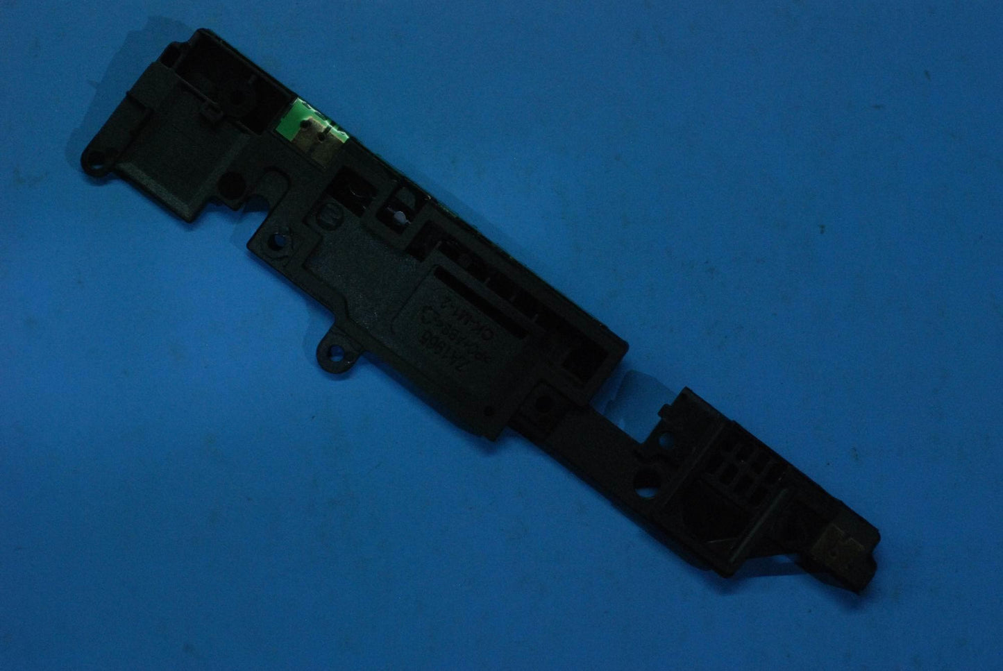 Lenovo Tb-7305I Mb Bracket And*Hq2181 - 5S58C15526