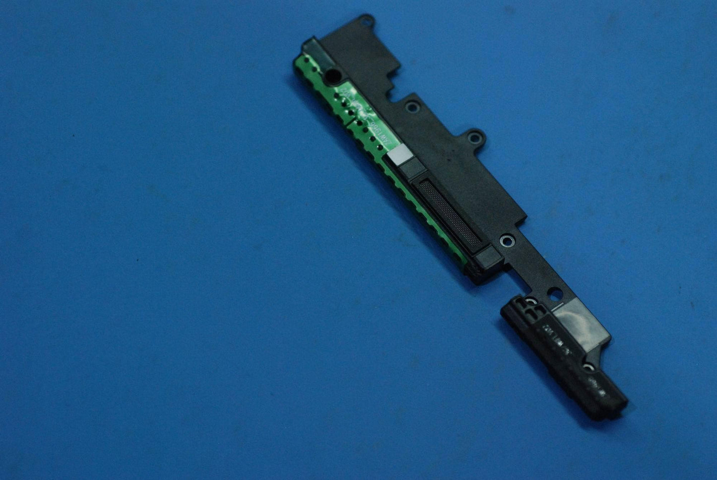 Lenovo Tb-7305I Mb Bracket And*Hq2181 - 5S58C15526