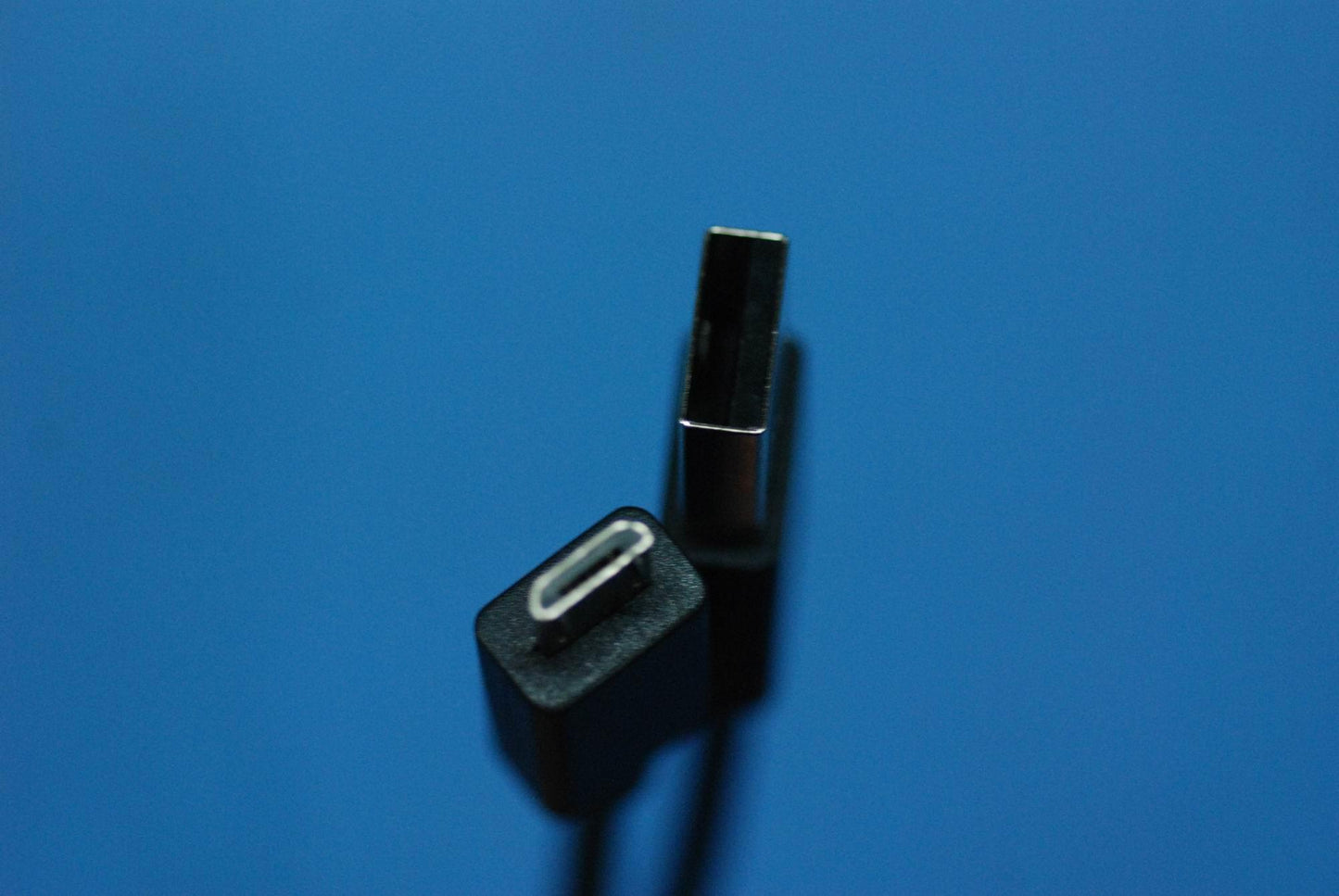 Lenovo Tb-7504 Usb Cable And*71131000 - 5C18C09599