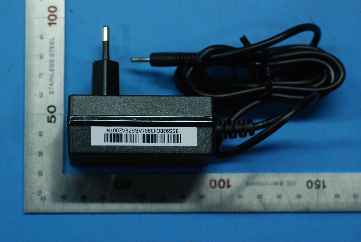 Lenovo Ac Adapter A241-1202000E 12V2A - S928C43961