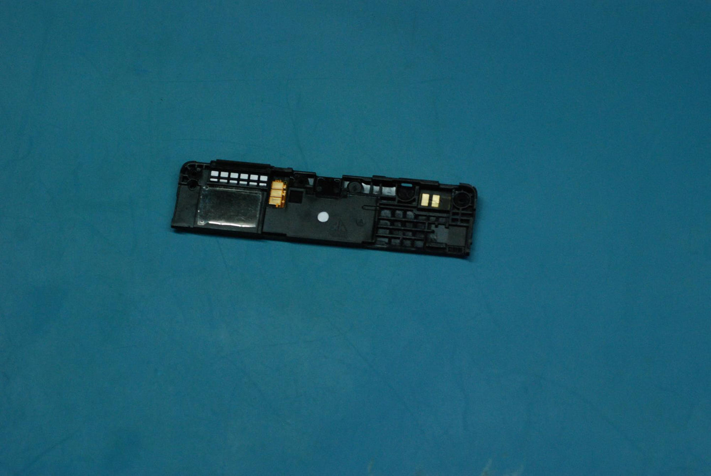 Lenovo Pb2-650 Spk Box And*7126010016 - 5SB8C06027