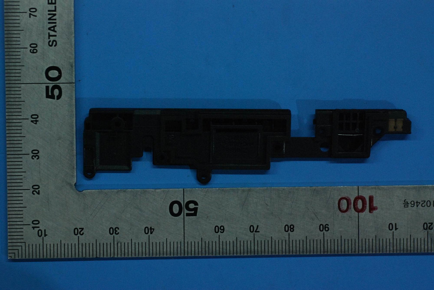 Lenovo Tb-7305I Mb Bracket And*Hq2181 - 5S58C15542