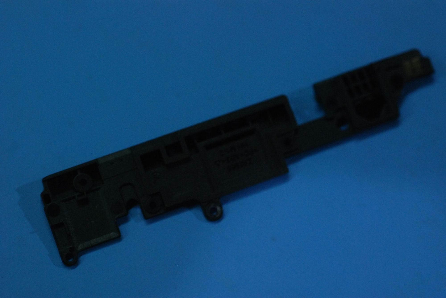Lenovo Tb-7305I Mb Bracket And*Hq2181 - 5S58C15542