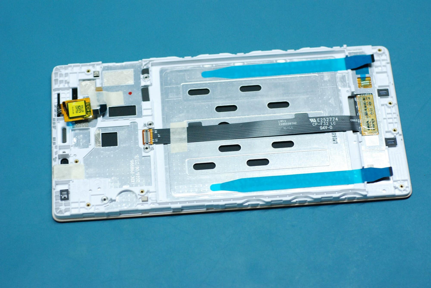 Lenovo Pb2-650 Tp Lcm Assy_Gl And*712 - 5D68C06019