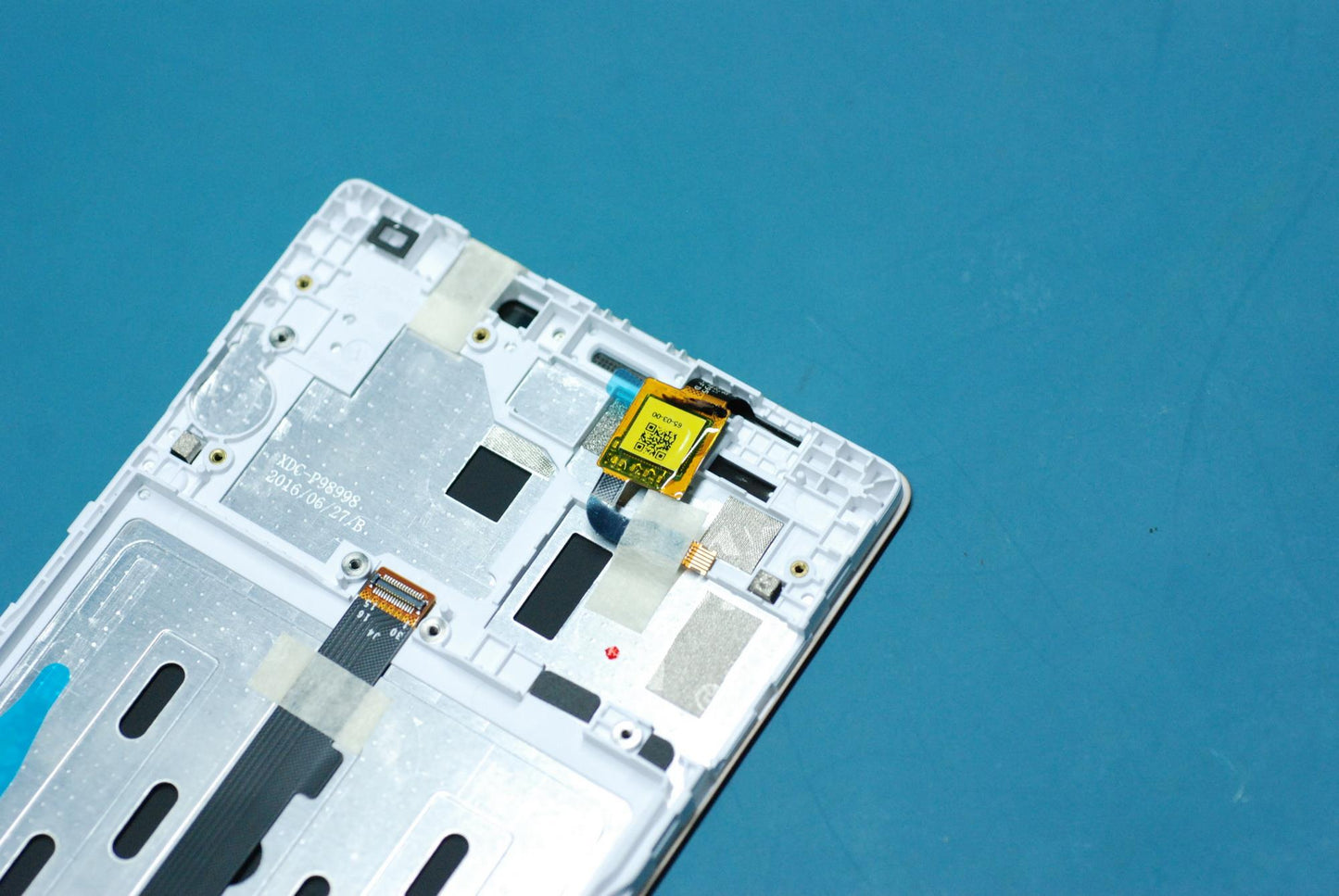 Lenovo Pb2-650 Tp Lcm Assy_Gl And*712 - 5D68C06019
