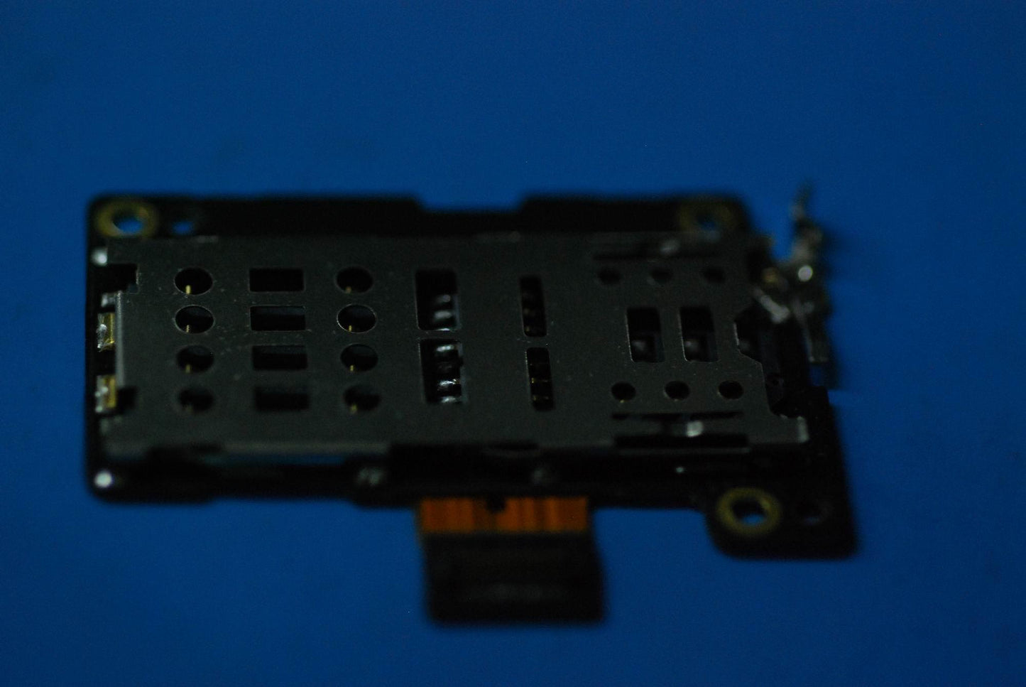 Lenovo Pb1-770M Sim Board And*1148032 - 5P68C03017