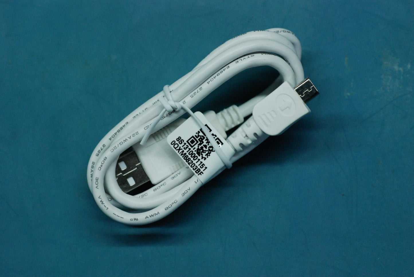 Lenovo Pb2-650 Usb Cable And*71131000 - 5O28C06103