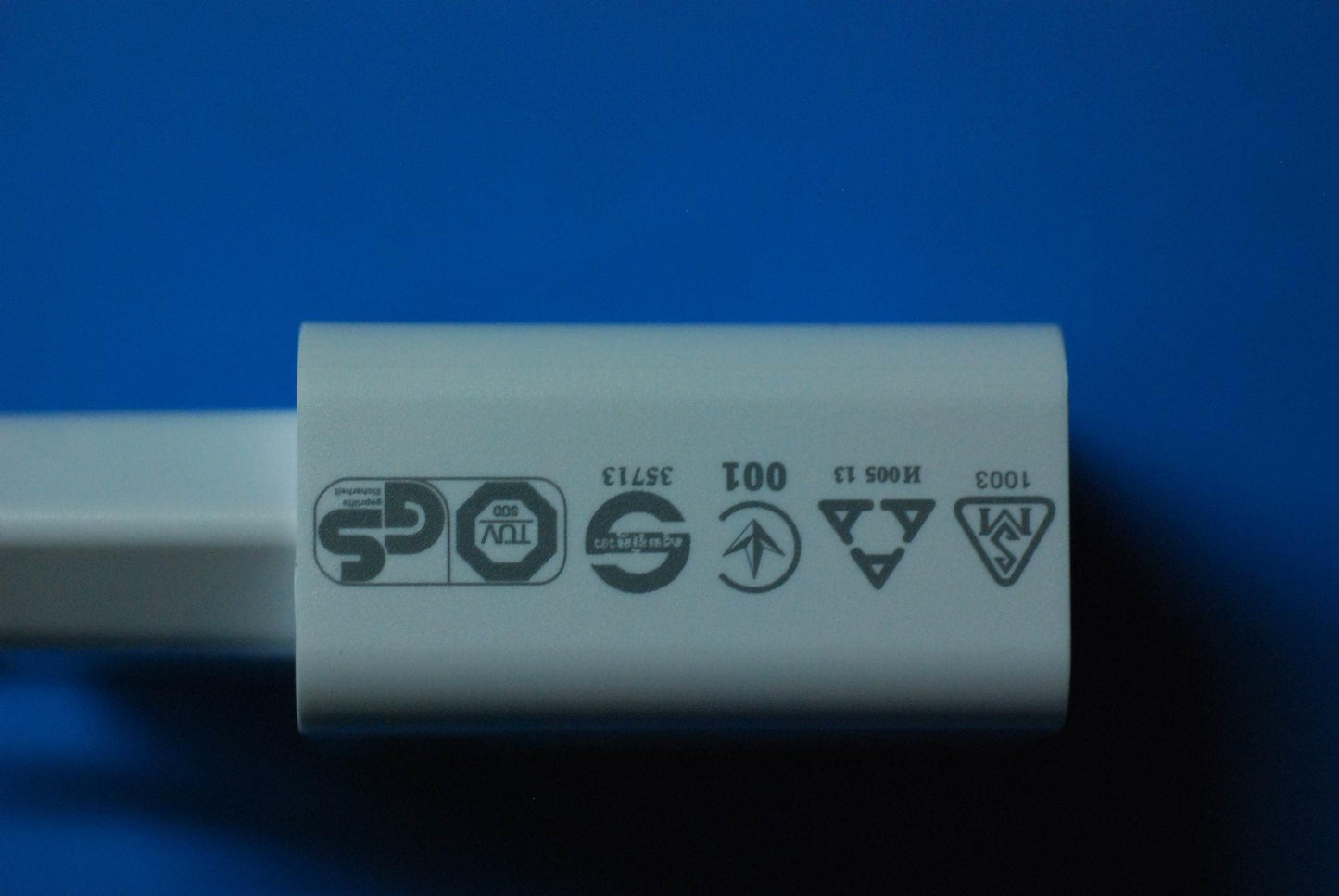 Lenovo 5V* And1A Eu White C-P57 Pi - 5A19A466R4