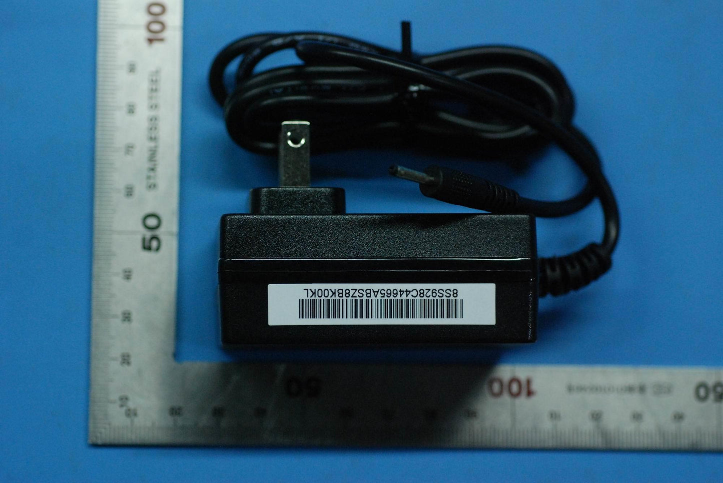 Lenovo Ac Adapter A241-1202000P 12V2A - S928C44665