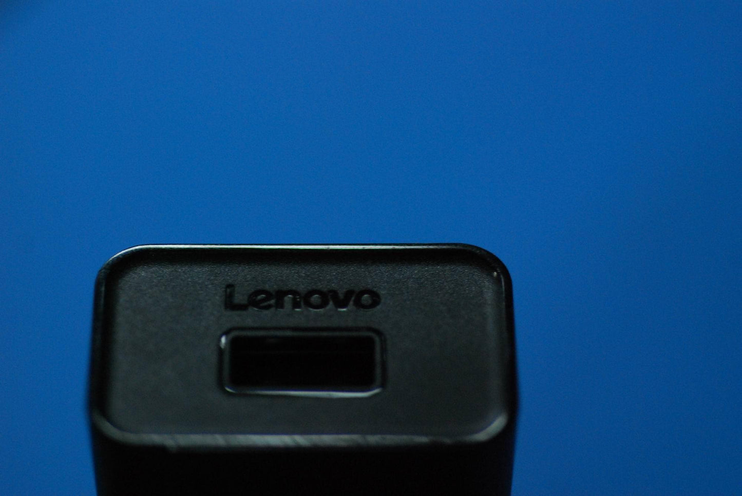 Lenovo Ac Adapter C-P45 5V/1A In Blac - SA18C01776