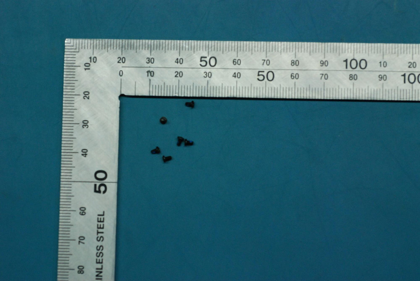 Lenovo Tb-7304 Screw And*Hq2211000700 - S948C10257